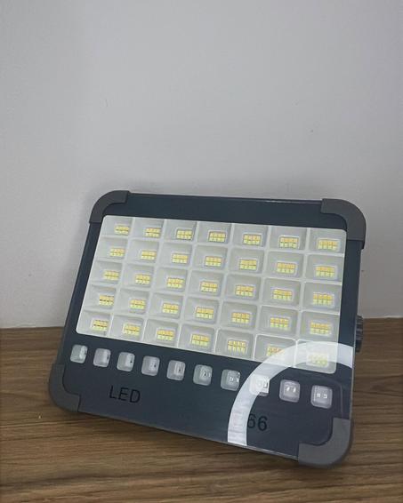 بروجيكتور الطاقة الشمسية المحمول متعدد الاوضاع + Power Bank لشحن الهاتف+ Sipora حامل للتثبيت هدية 🎁