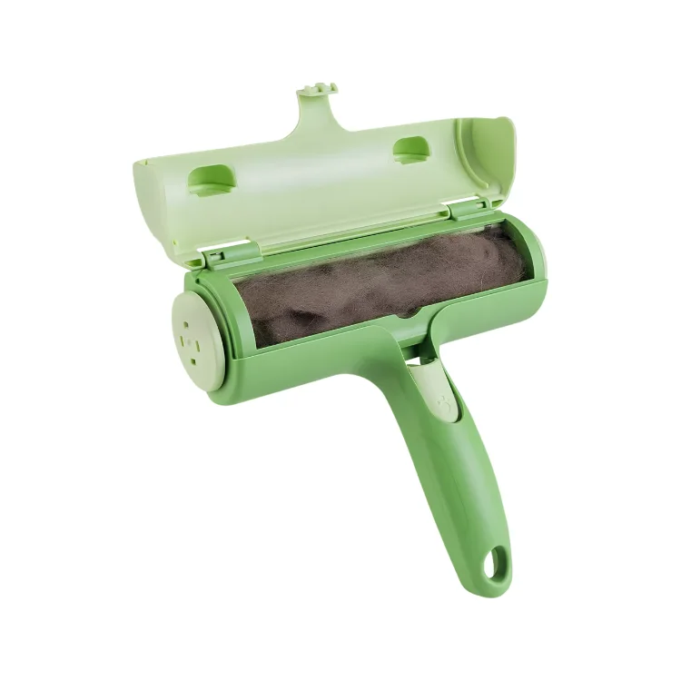 Brosse ramasse poils nettoyable