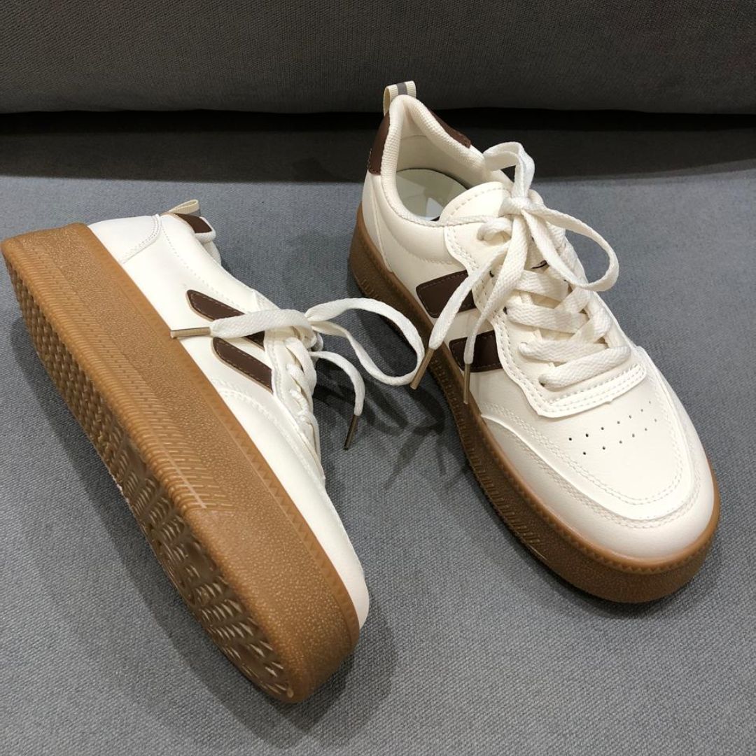 SNEAKERS LONDON COFFE