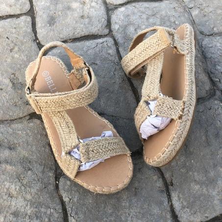 Sandales Plates en Raphia avec Skechers