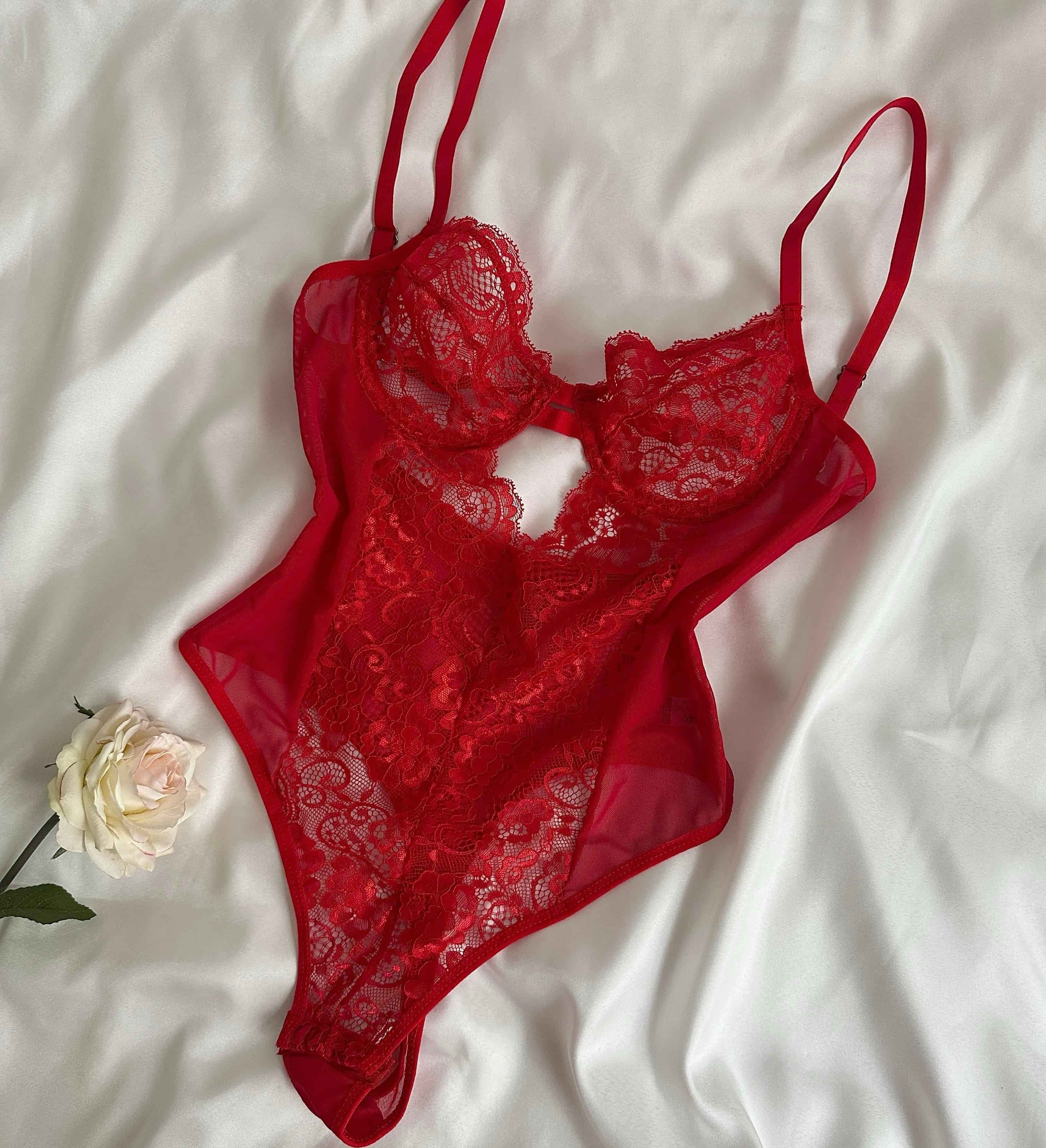 nuisette R