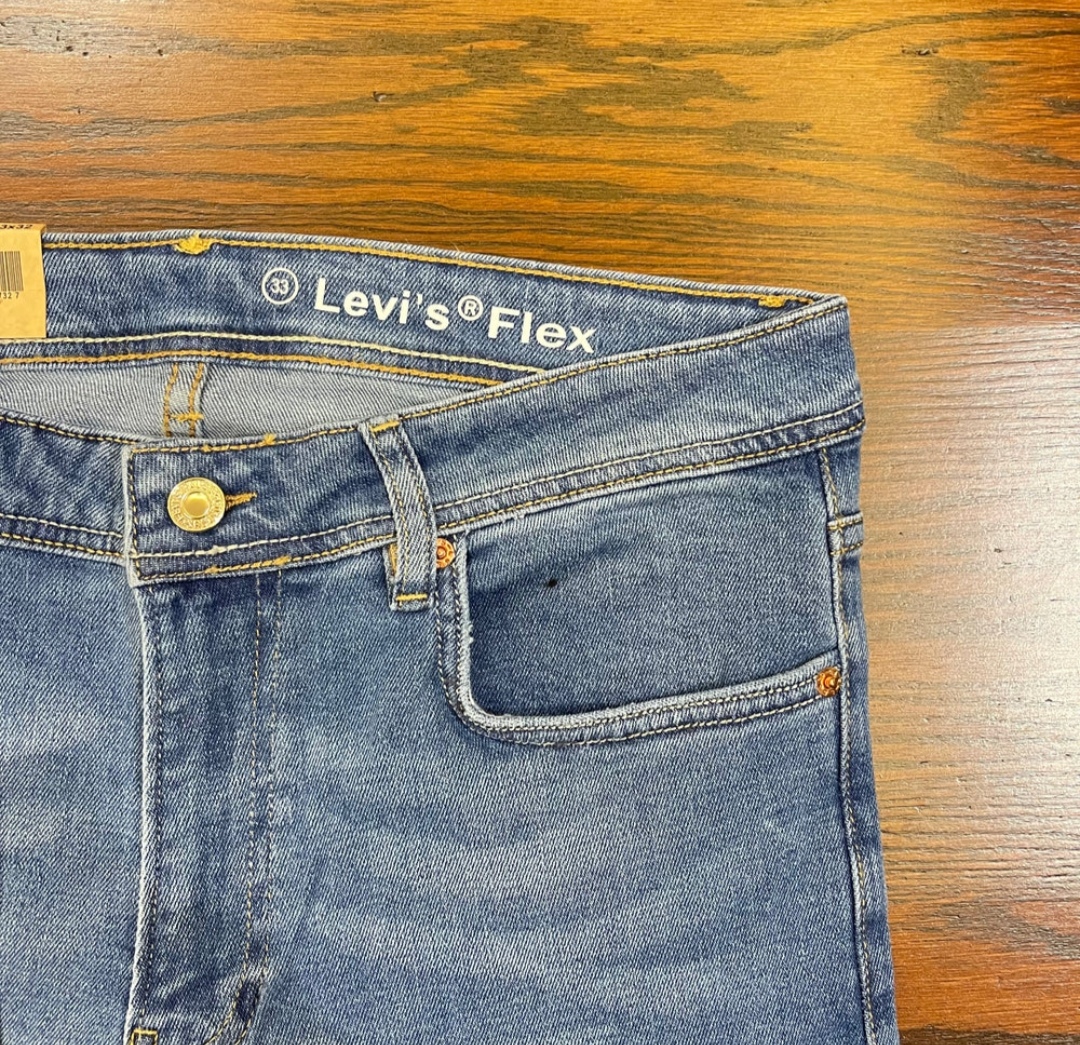 Jeans Levis Bleu Claire