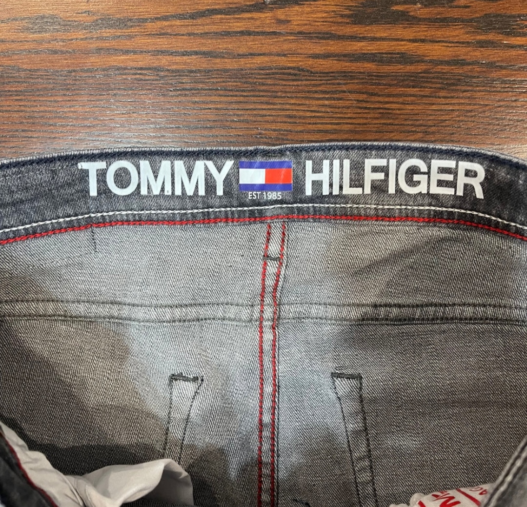 Jeans Tommy Gris