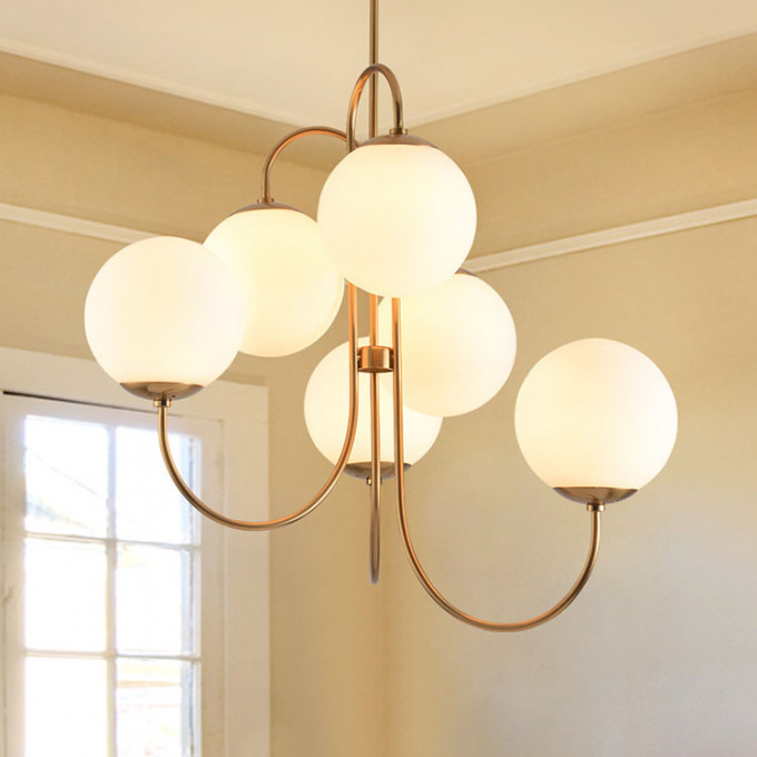 lustre PIROKA