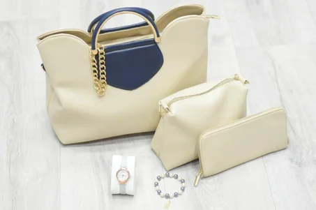 باك شامل صاك 3 قطع مع ساعة وبراسلي