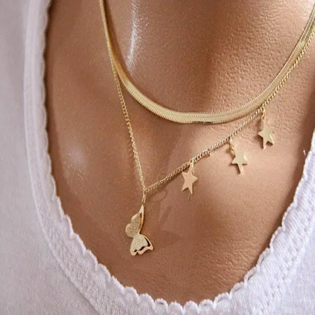 BUTEERFLY STARS NECKLACE