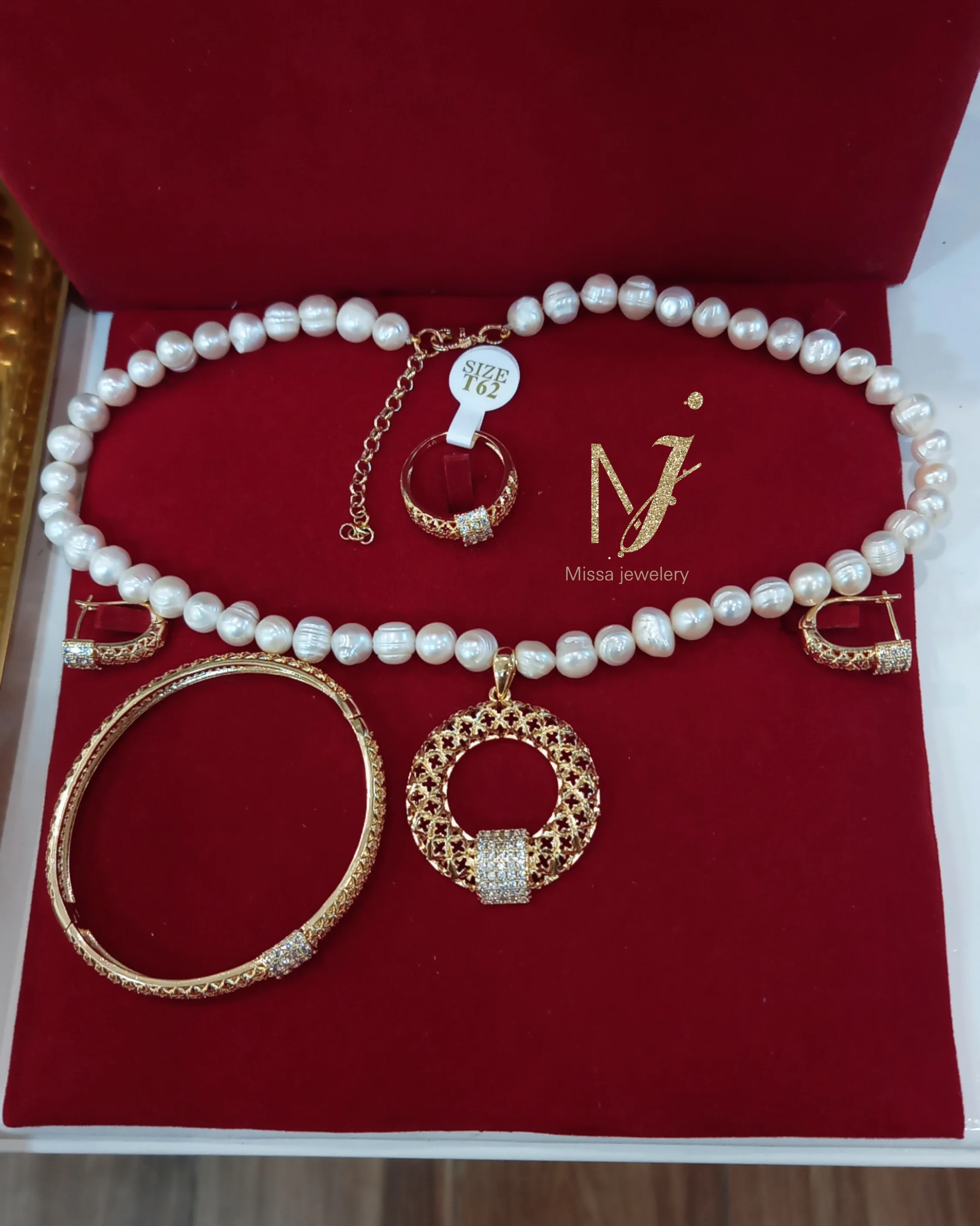 Parure en perle de l'eau douce vrais perle naturel