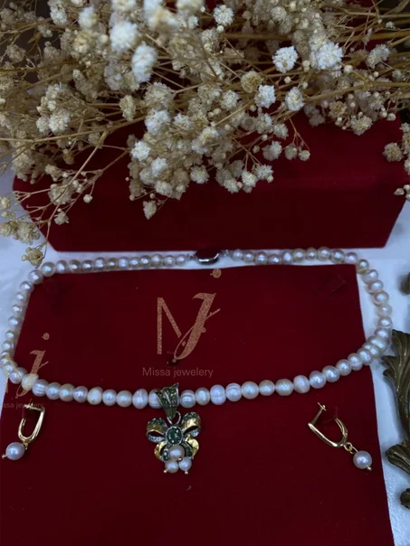 Parure en perle de l'eau douce naturel joher hor motif rince en or 24k