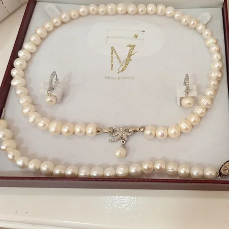 parure en perle de l eau douce brevetable form AA طاقم لؤلؤ