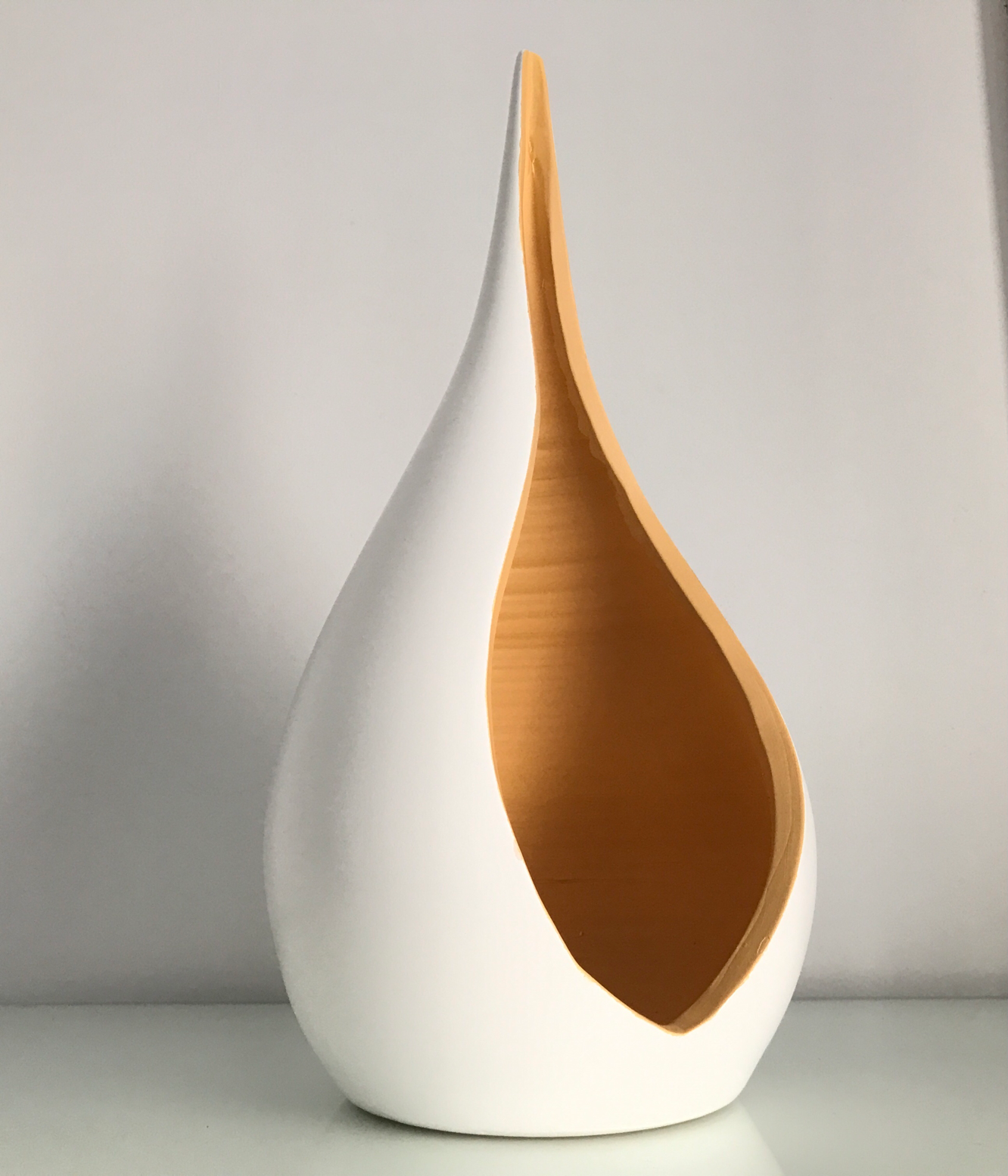 Vase Flame
