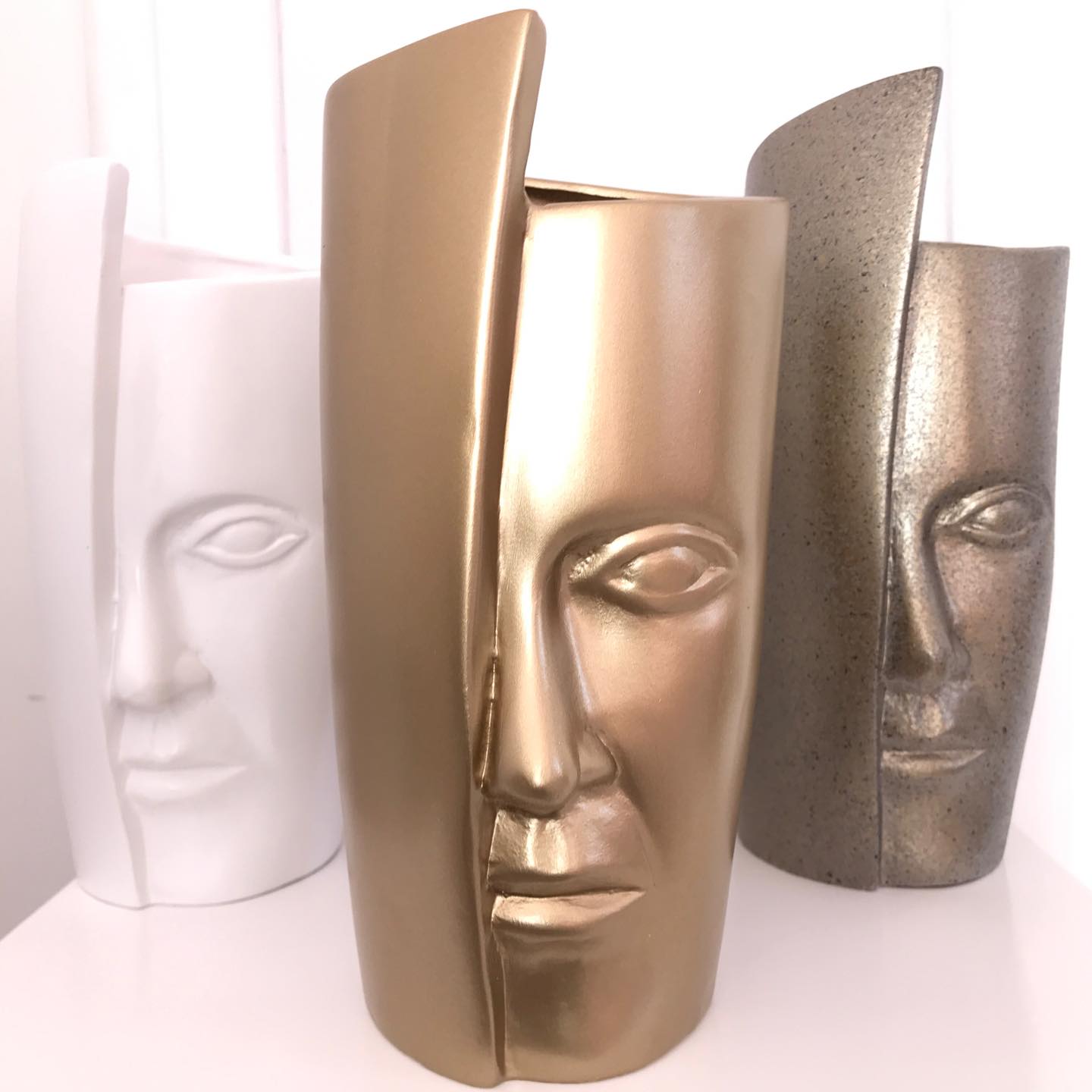 Vase demi-visage