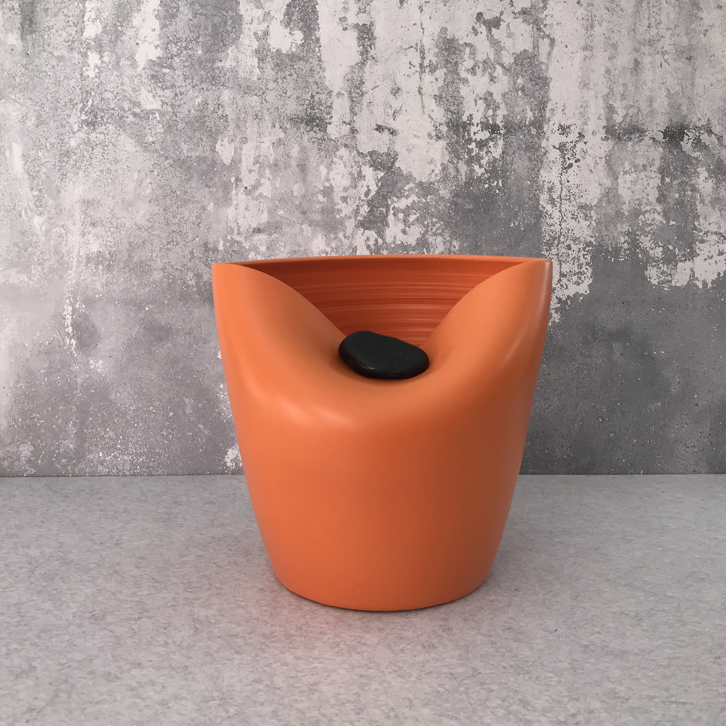 Vase avec pierre coloré