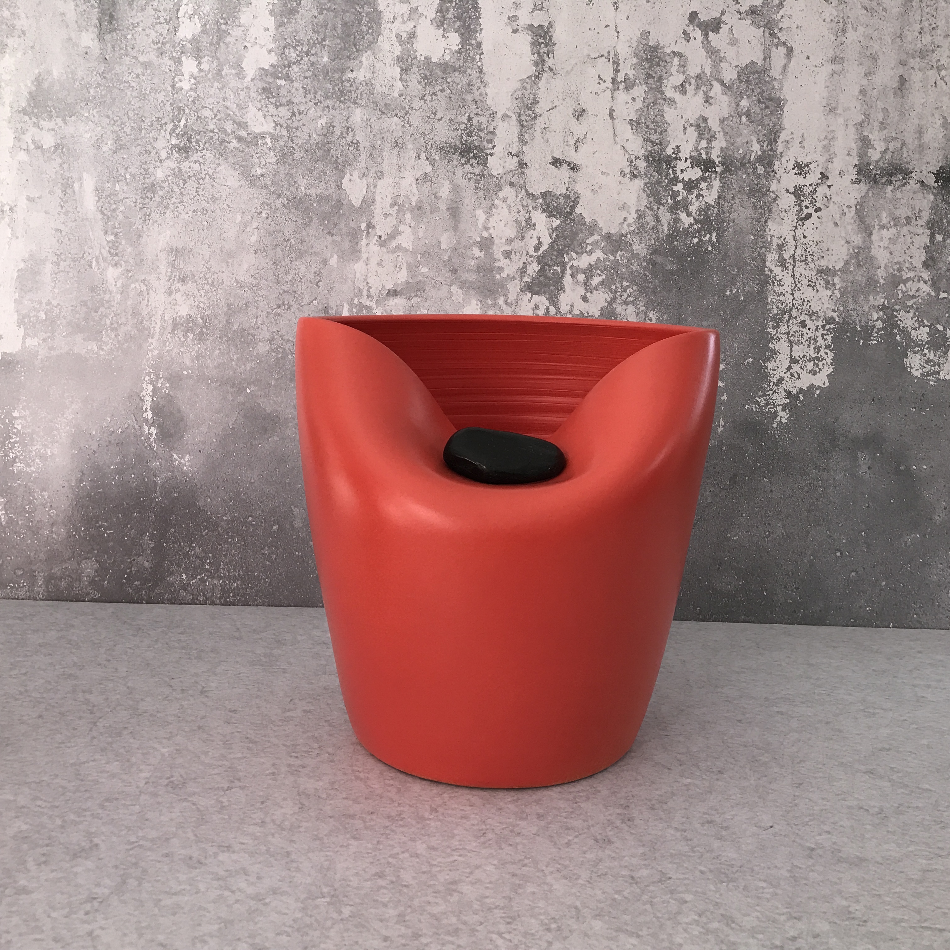 Vase avec pierre coloré