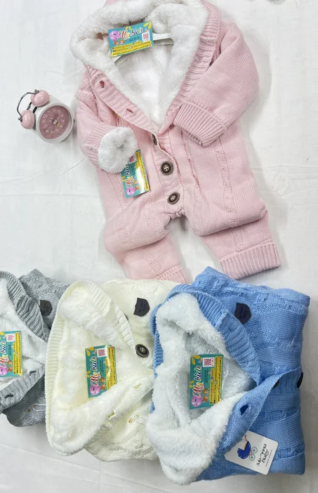 170 dh ملابس شتوية للرضع