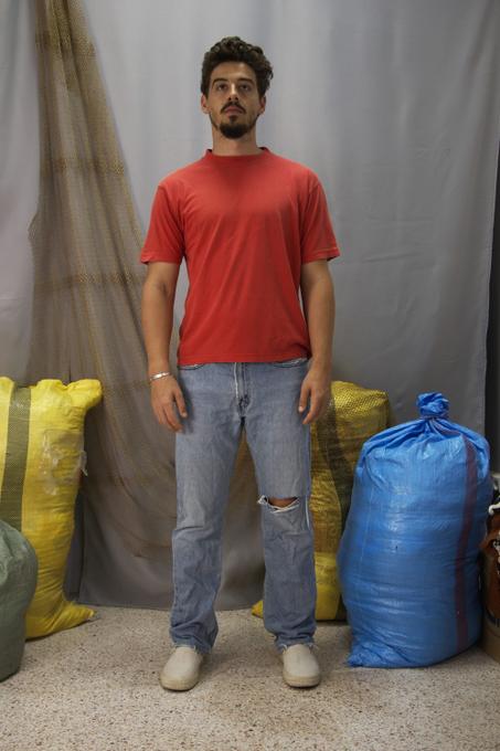 T-shirt vintage rouge corail avec col montant