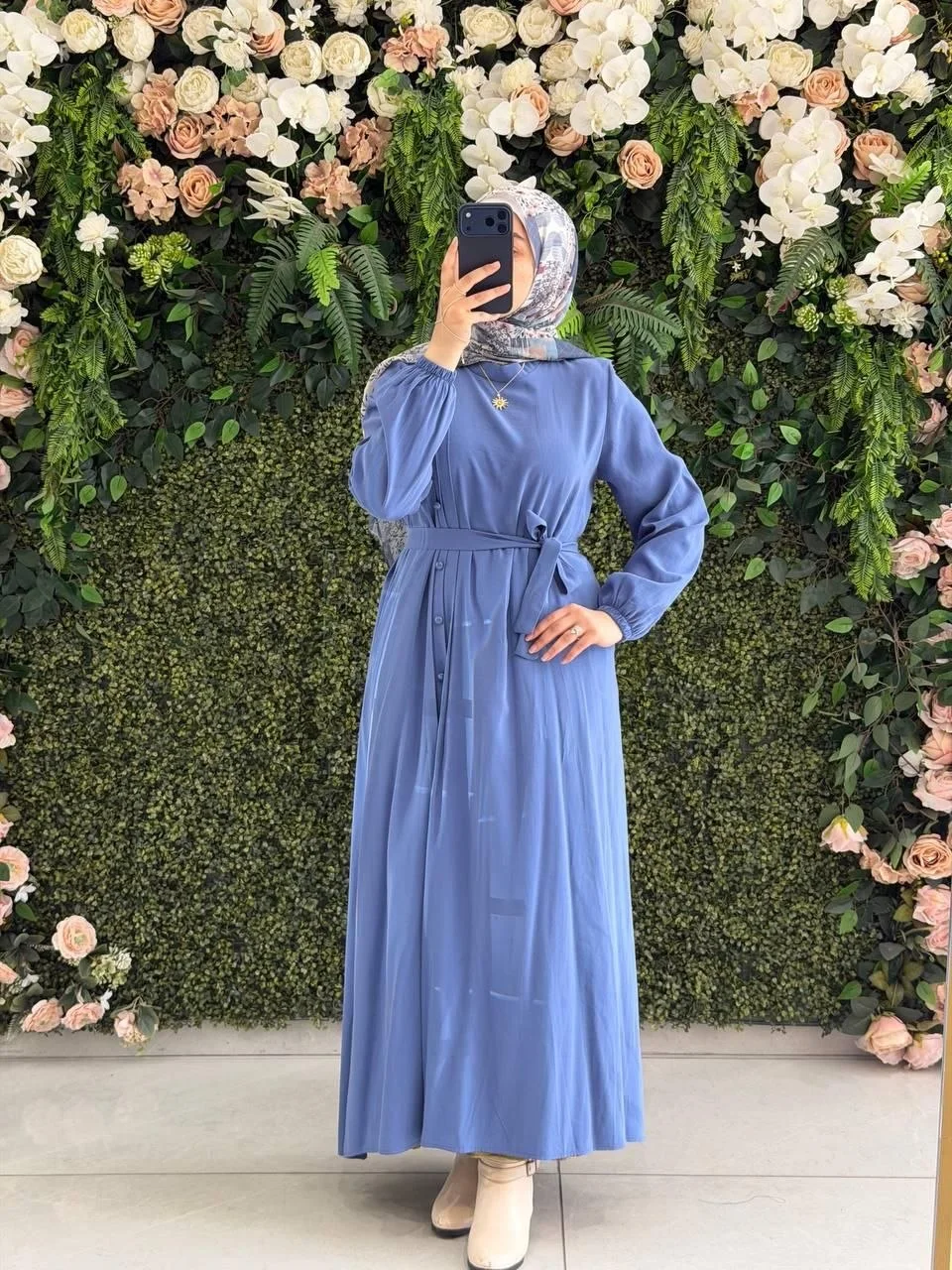عباية أنيقة