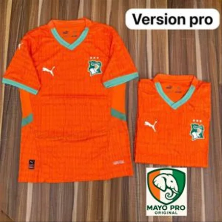 LES MAILLOTS