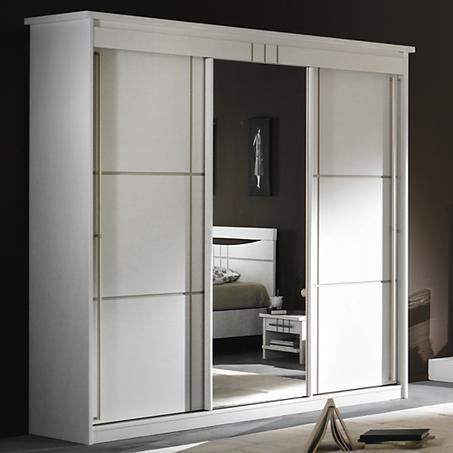 ARMOIRE