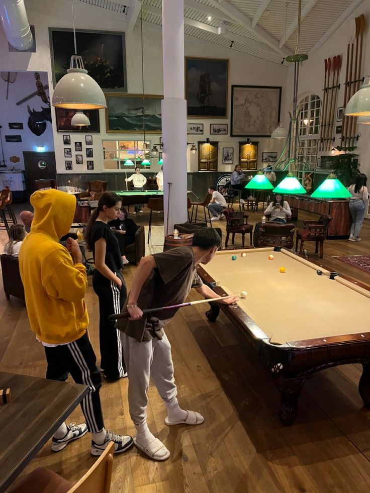 Table de billard C.L. Bailey Norwich