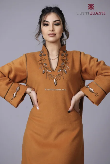 Djallaba Moderne à Borderie Fine