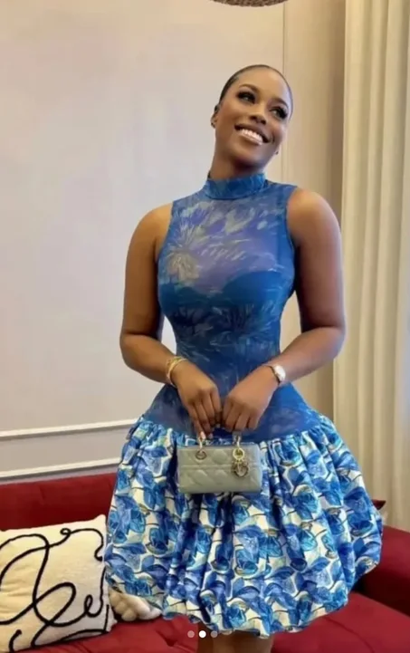 Robe Courte bouffante