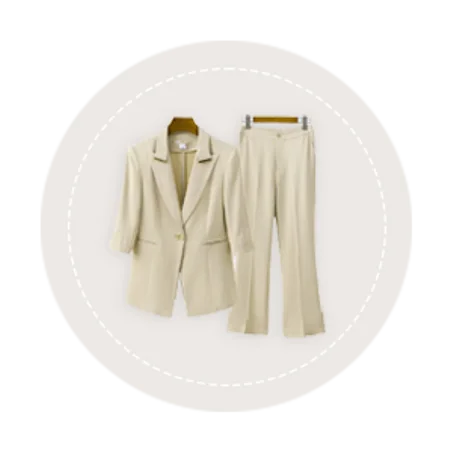 ملابس نسائيه