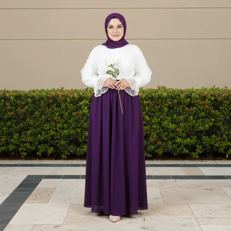 فستان طويل بتصميم أنيق