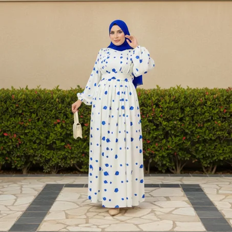 فستان صيفي  مع نقوش زهرية