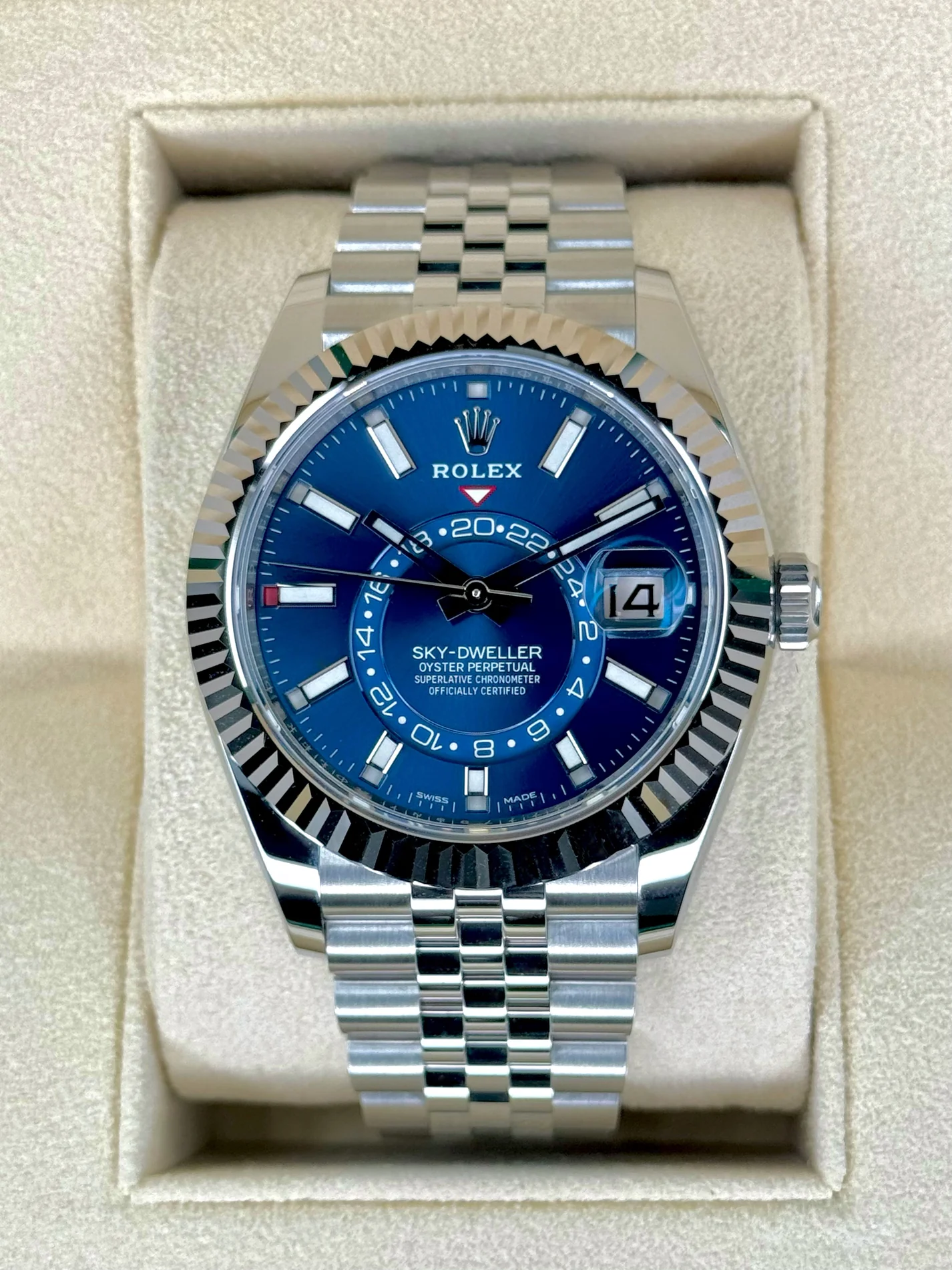 Rolex Sky-Dweller blue Dial 336934 Jubilee