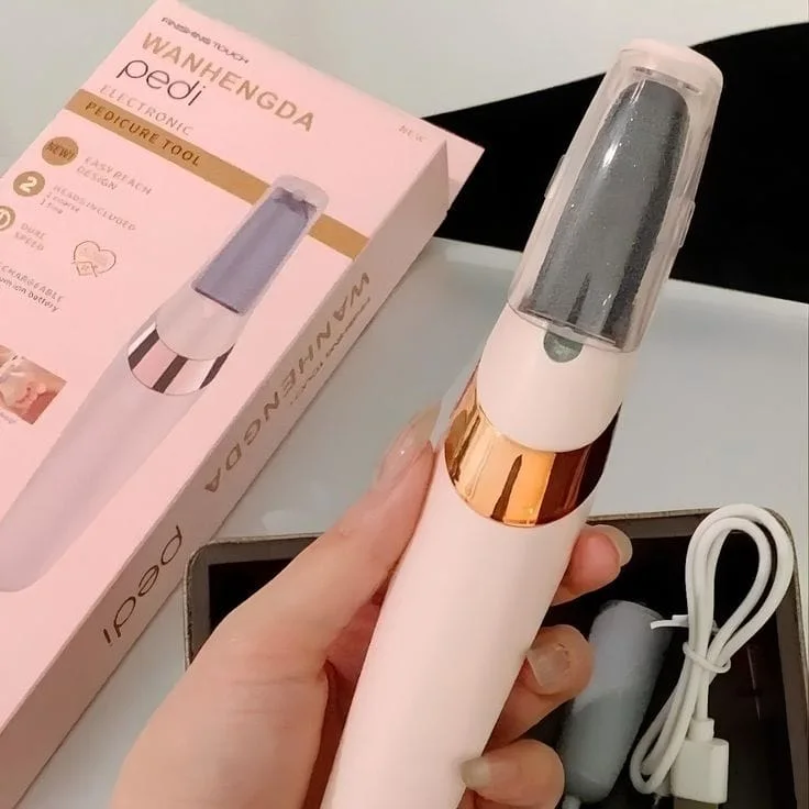 جهاز برد القدمين الكهربائي الأوتوماتيكي المزود بمنفذ USB، قابل لإعادة الشحن، مع رؤوس دوارة قابلة للإزالة.