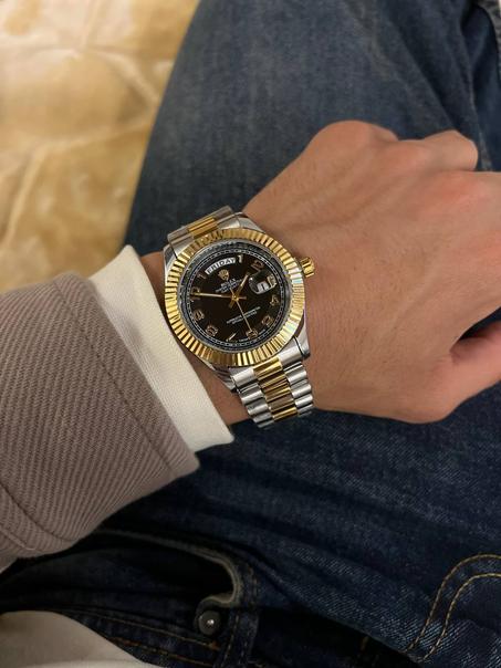 ساعات يدوية