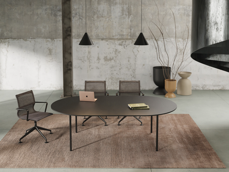 Table de réunion ovale