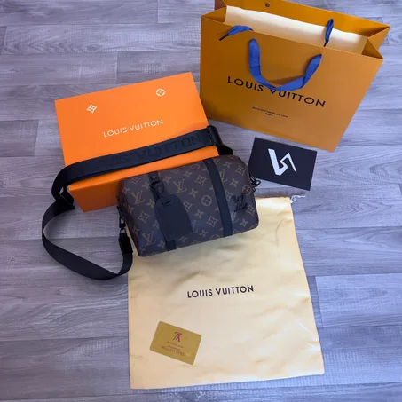 sacoche louis vuitton coleur brun
