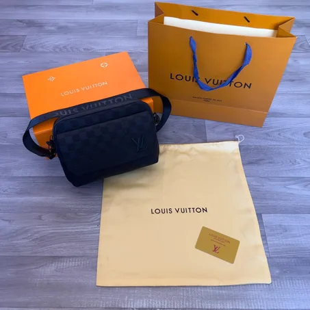 Sacoche Louis Vuitton Damier – Noir Mat