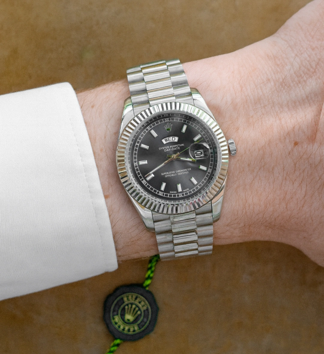 Montre ROLEX Black pour homme