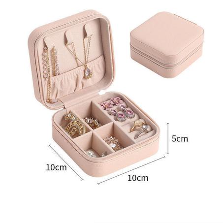 صندوق مجوهرات محمول من الجلد / Jewelry Box Portable