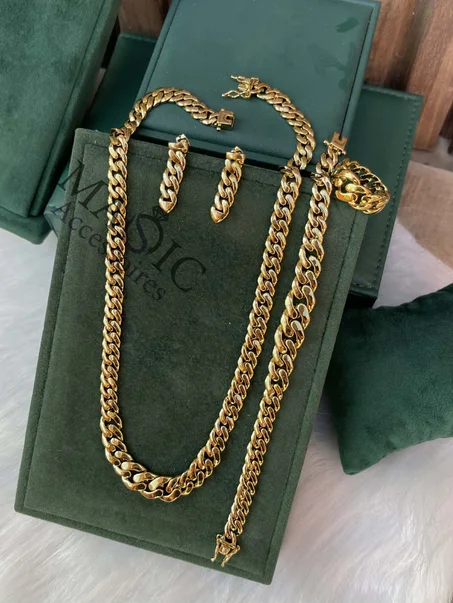 Collier + bague + boucles + gourmet inoxydable