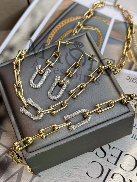 Ensembles colier + gourmet+ Boucles 17