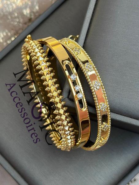 Trois Bracelets en acier inoxydable