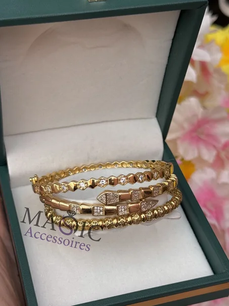 Trois bracelets inoxydable