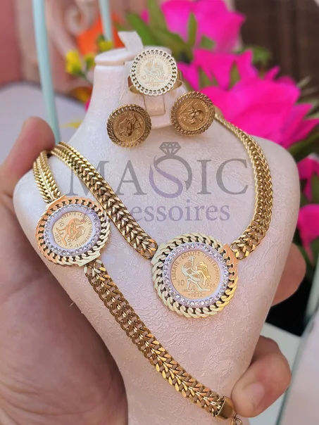 Ensembles colier + gourmet+ Bague + Boucles 18