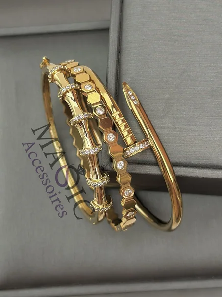 Trois Bracelets tendance en acier inoxydable