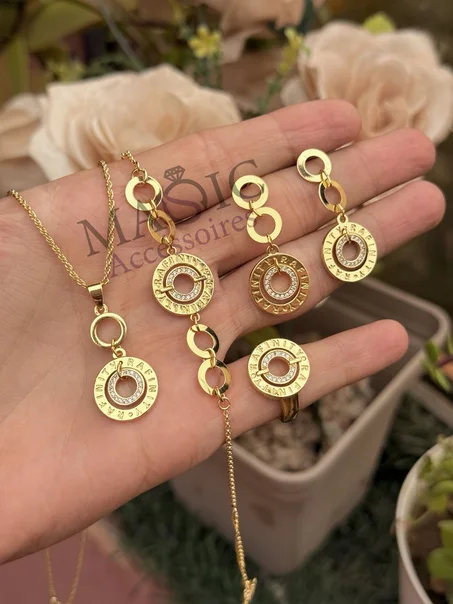 Ensemble collier + gourmet + bague et boucles inoxydable