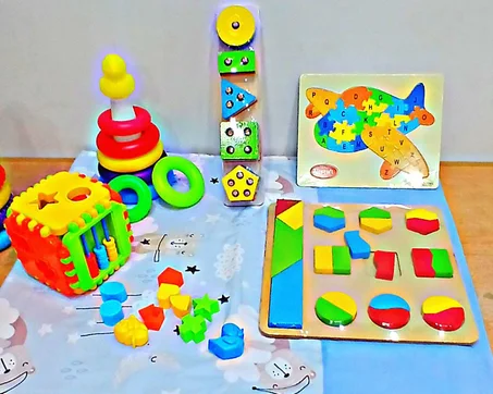 مجموعة ألعاب المونتيسوري الخشبية والتعليمية لتطوير ذكاء الطفل 🧠✨