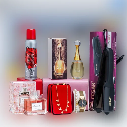 Ensemble divers produits pour femme -باك نسائي رائع