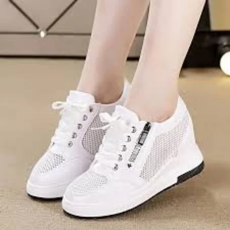 الأحذية النسائية