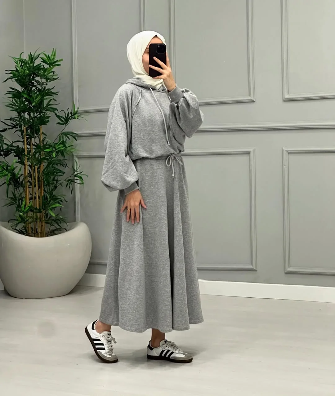 Ensemble jupe et haut à capuche FlorE