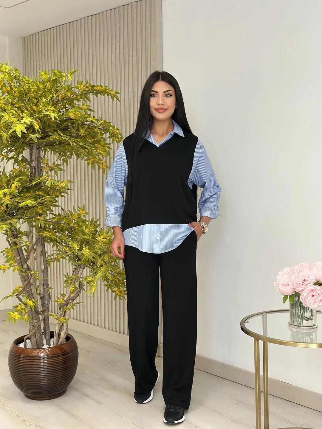 Ensemble rayé avec détail de chemise