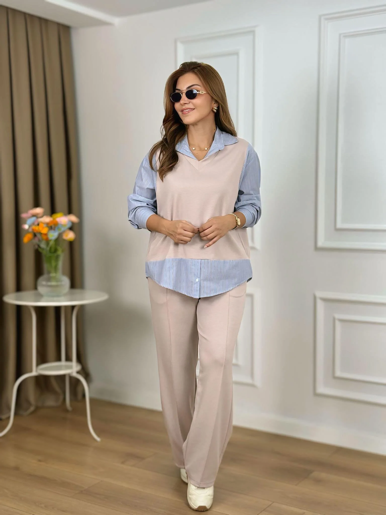 Ensemble rayé avec détail de chemise