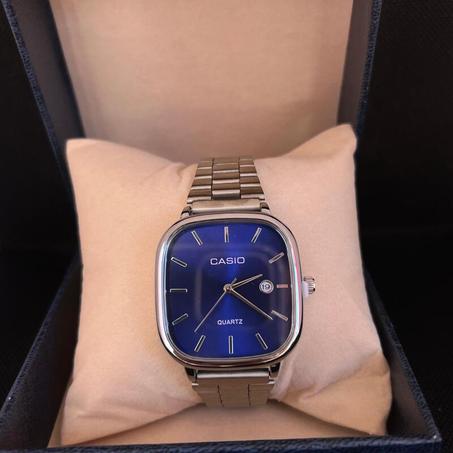Montre Casio Quartz l bleu
